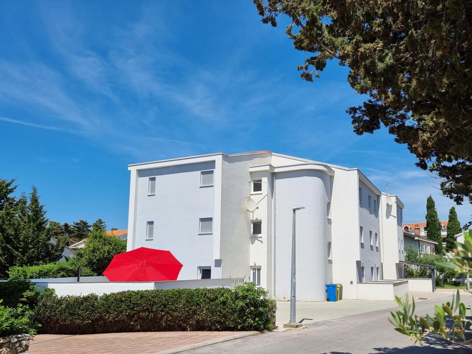 Summer Holiday Apartments Novalja Εξωτερικό φωτογραφία